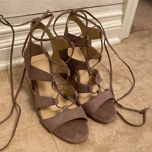 Vince Camuto Winona Lace-Up Heels - Picture 3 of 9